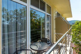 Гостиница Терраса Кабардинка Люкс с балконом-2